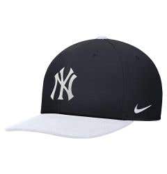 Nike MLB New York Yankees Two-Tone Snapback