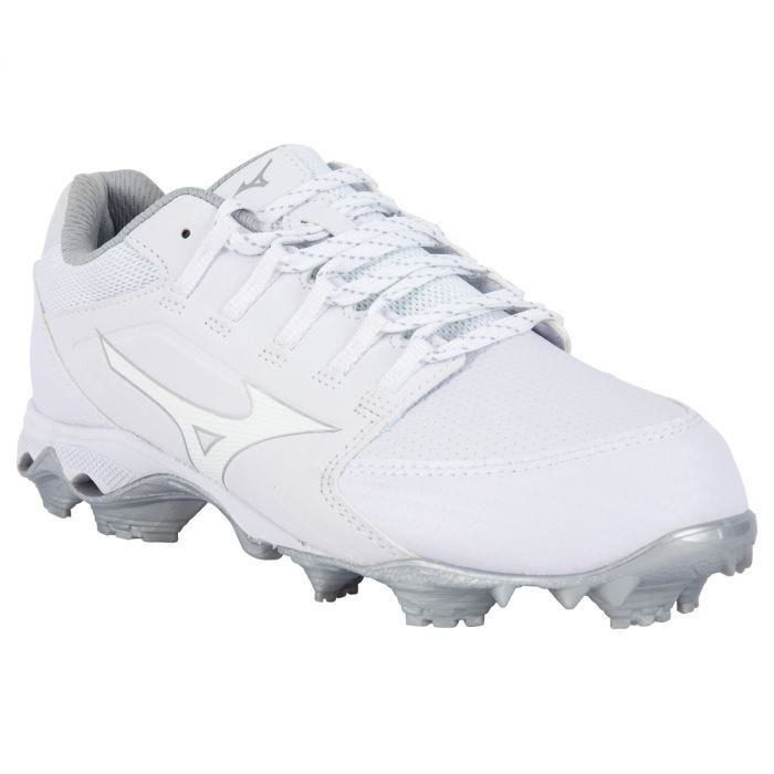 mizuno finch cleats