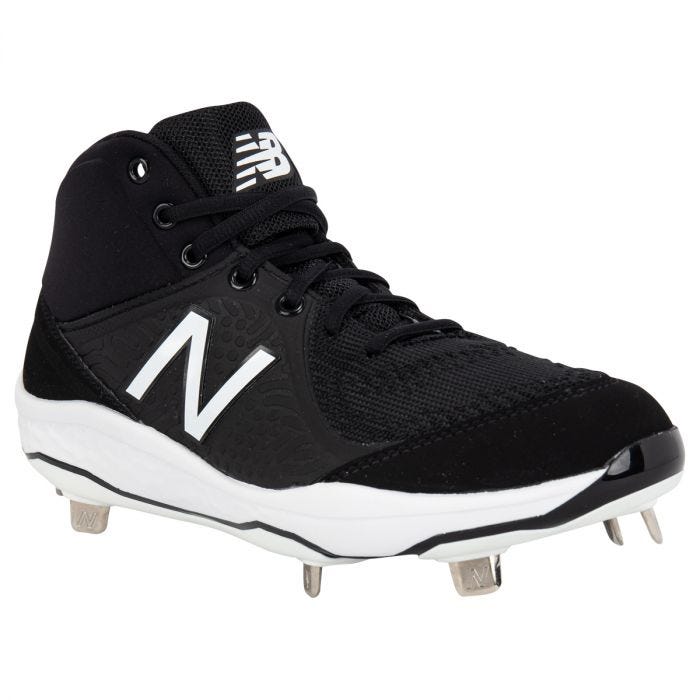 new balance baseball shoes