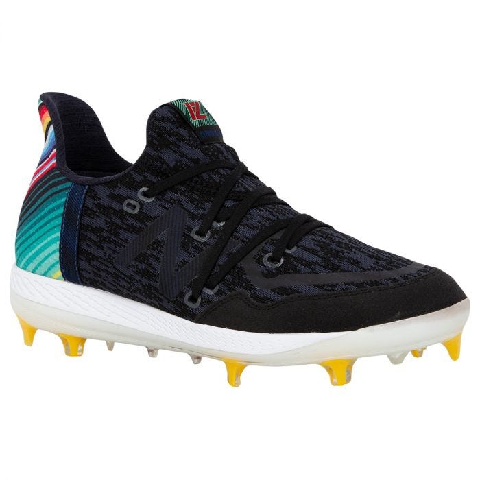 la familia baseball cleats