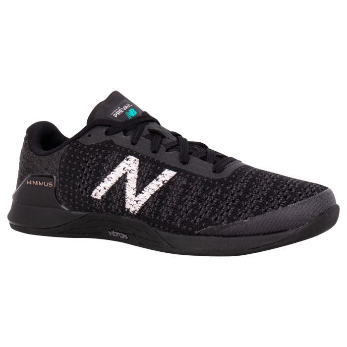 new balance minimus training shoes