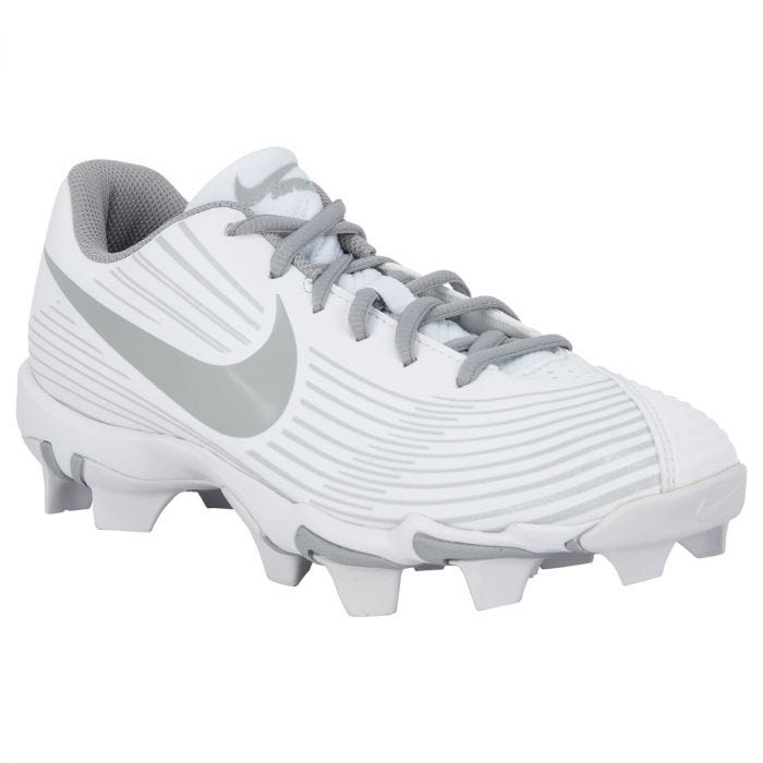 nike low cut cleats