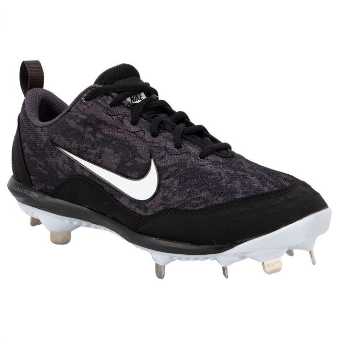 nike women's lunar hyperdiamond 3 pro metal fastpitch softball cleats